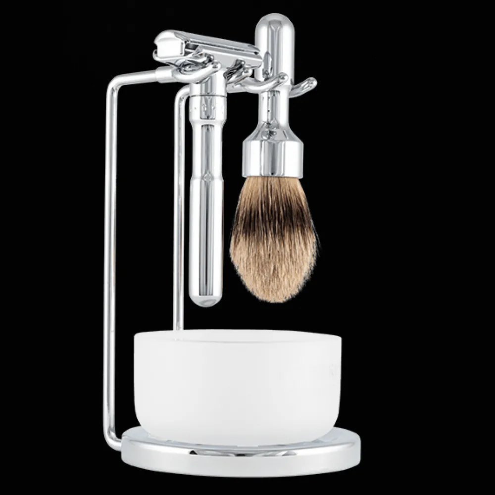 Merkur Parranajosetit>FUTUR CHROME RAZOR SET 750